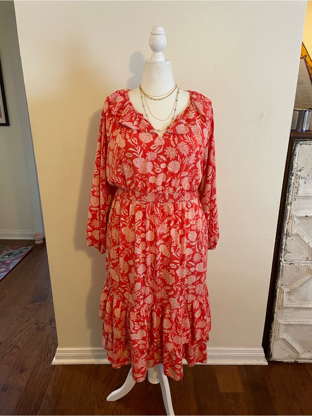 Universal Thread Coral Floral Tiered Midi Dress